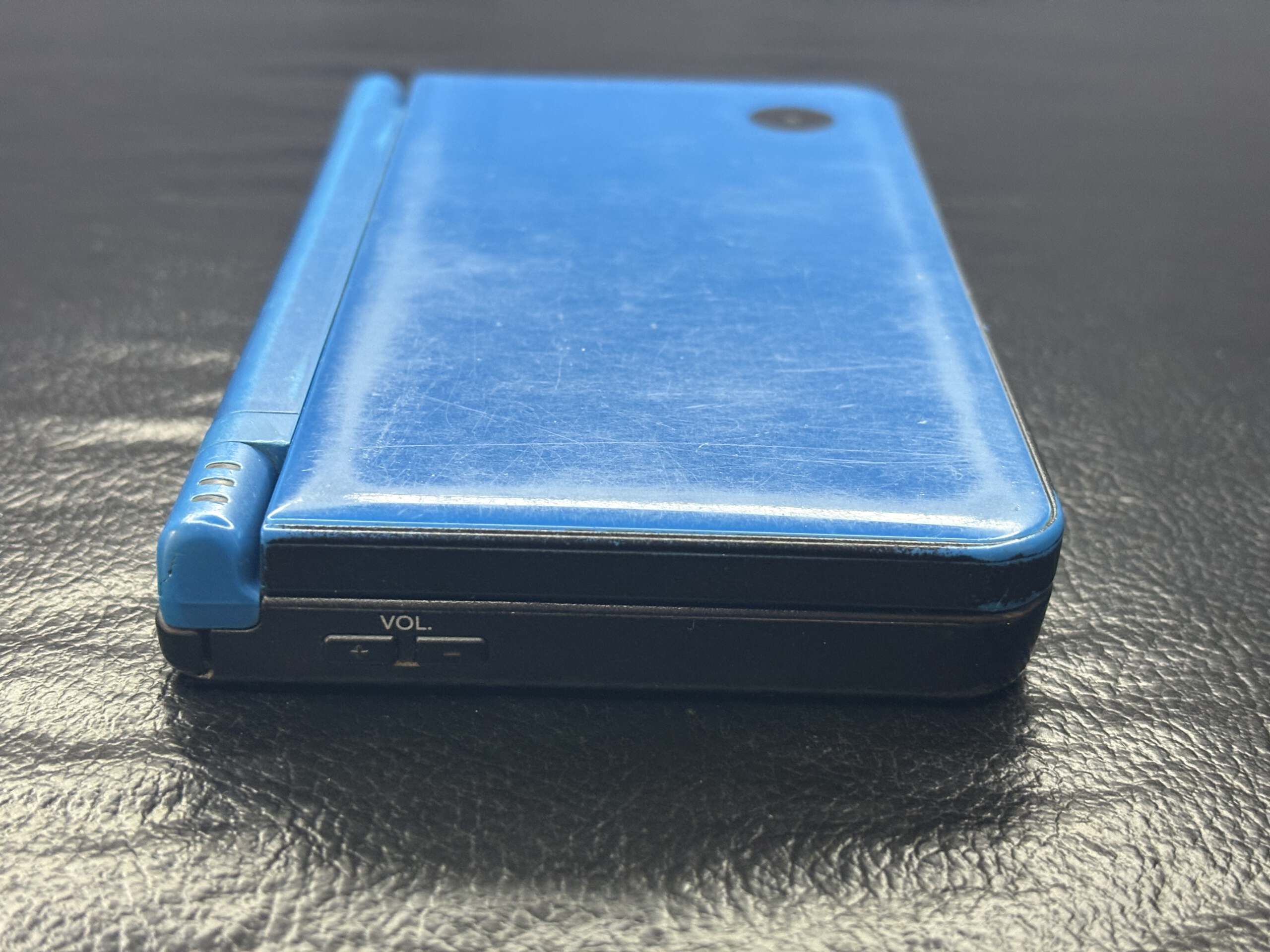 Nintendo DSi modelo XL color azul - Imagen 5